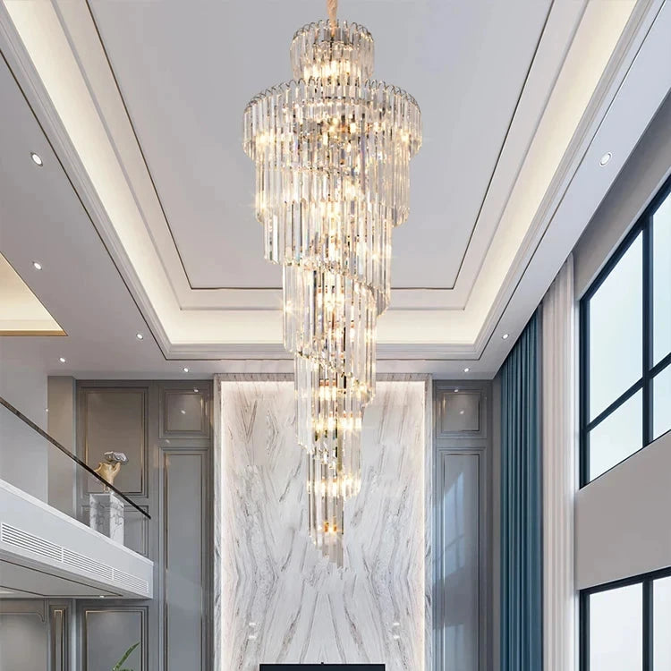 Lustre cascade cristal doré escalier