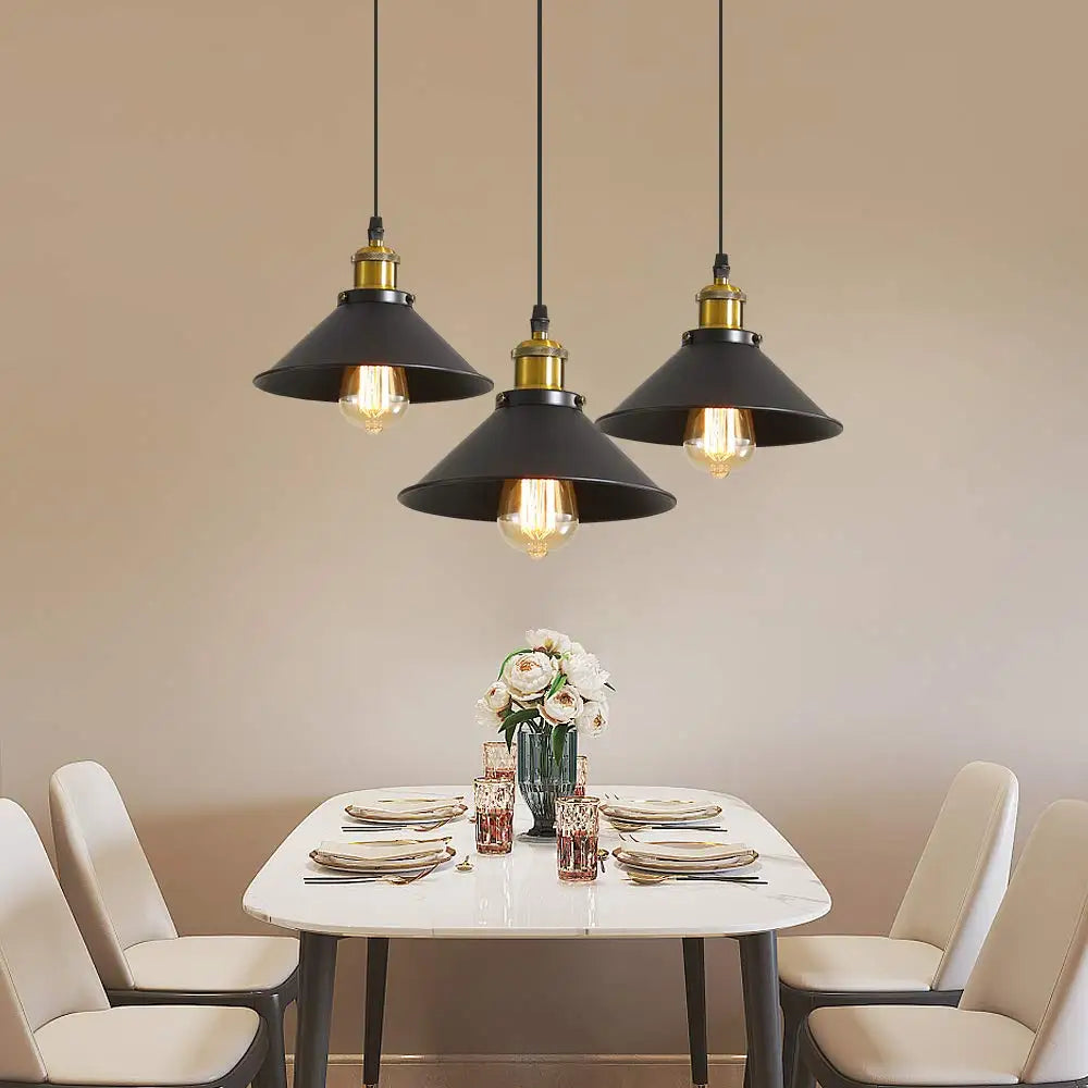 Suspension industrielle noire vintage