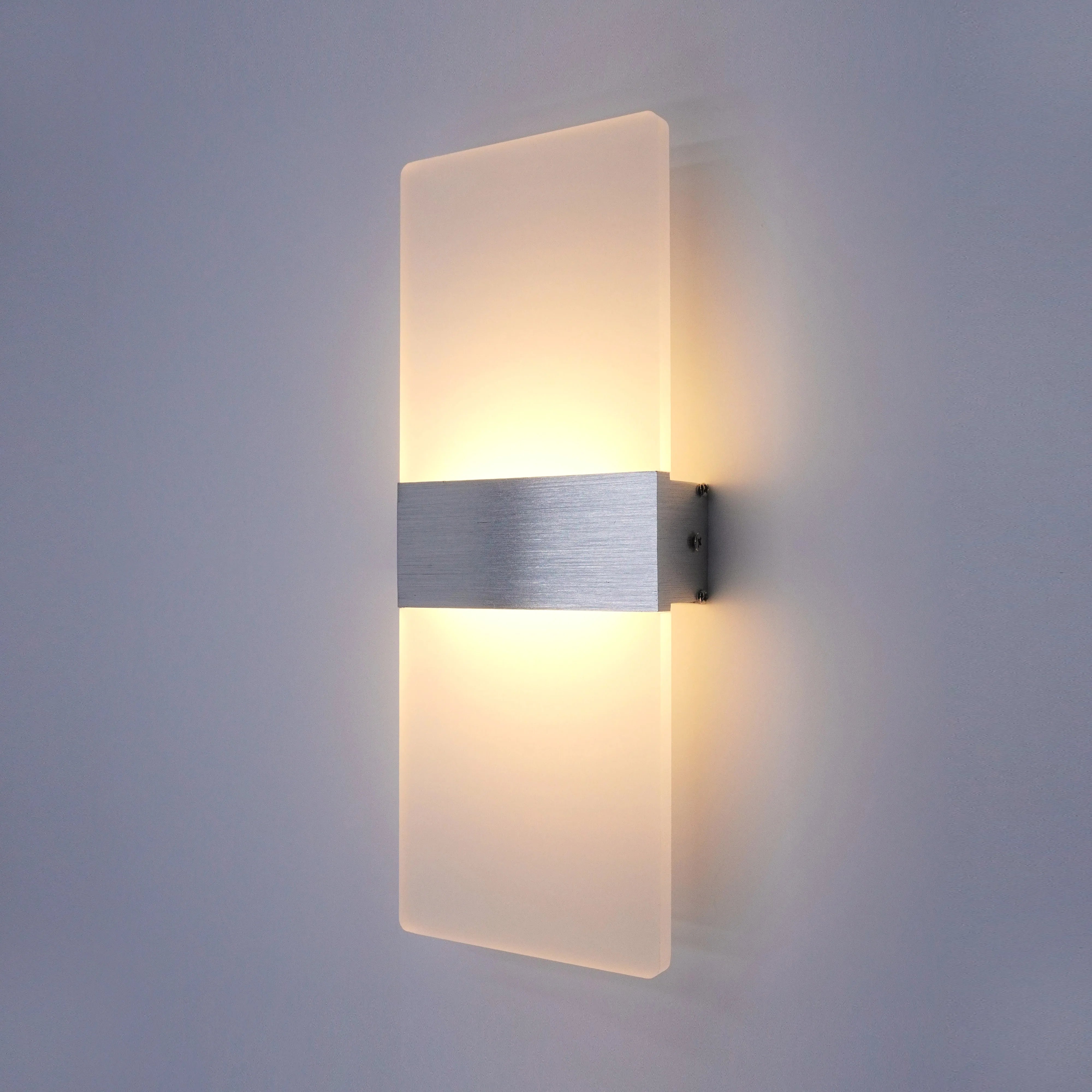 Applique murale LED aluminium moderne