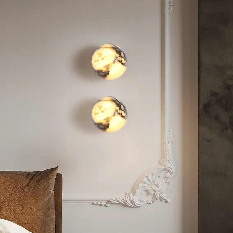 Applique murale boule en pierre naturelle